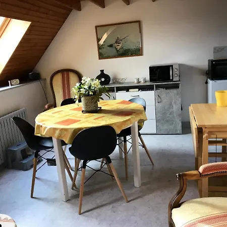 Lägenhet Lumineux Avec Vue Sur La A Port-bail 70 M² 4 Pers.