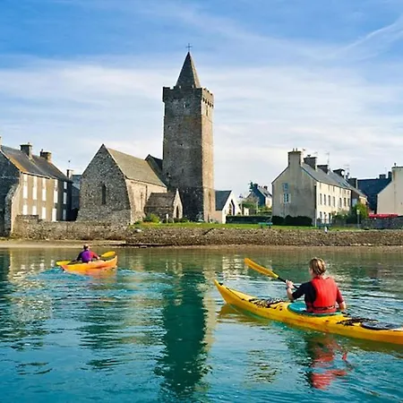 Apartmán Lumineux Avec Vue Sur La A Port-bail 70 M² 4 Pers. *